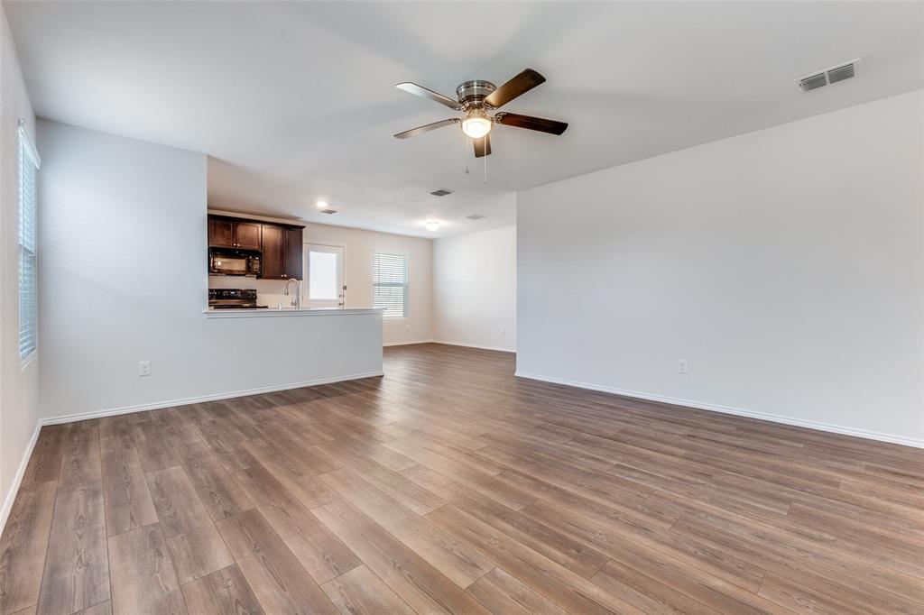 9287 Summerlee Street