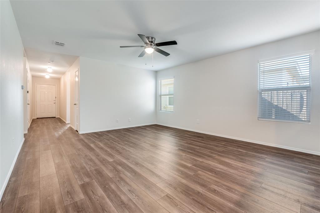 9287 Summerlee Street