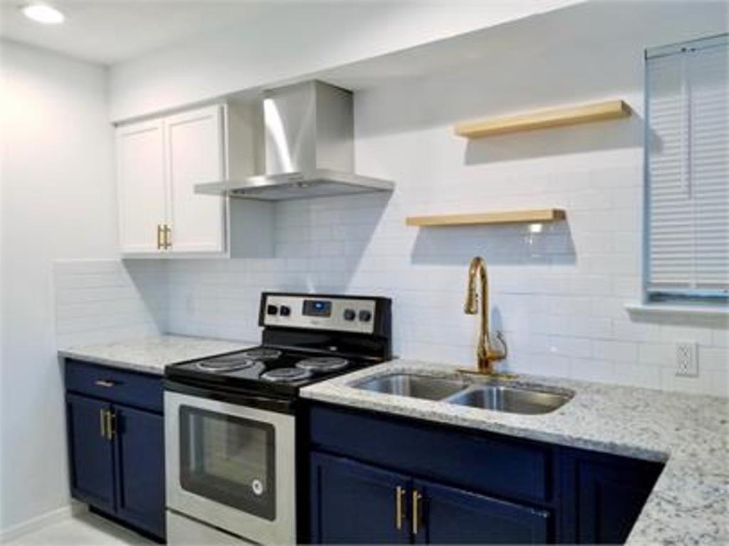 Robert Stewarts - Residential Lease