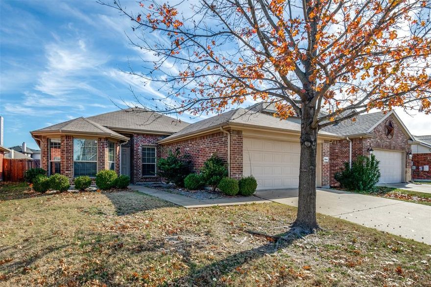 Very nice home in Travis Ranch and Forney ISD. Home offers four bedrooms and two bathrooms. Also includes a refrigerator. Community features include greenbelts, playgrounds, and a pool. Conveniently located near HWY 80 and Lake Ray Hubbard. The primary suite features a spacious bedroom, a separate tub and shower, and a walk-in closet. HVAC replaced 2022.
