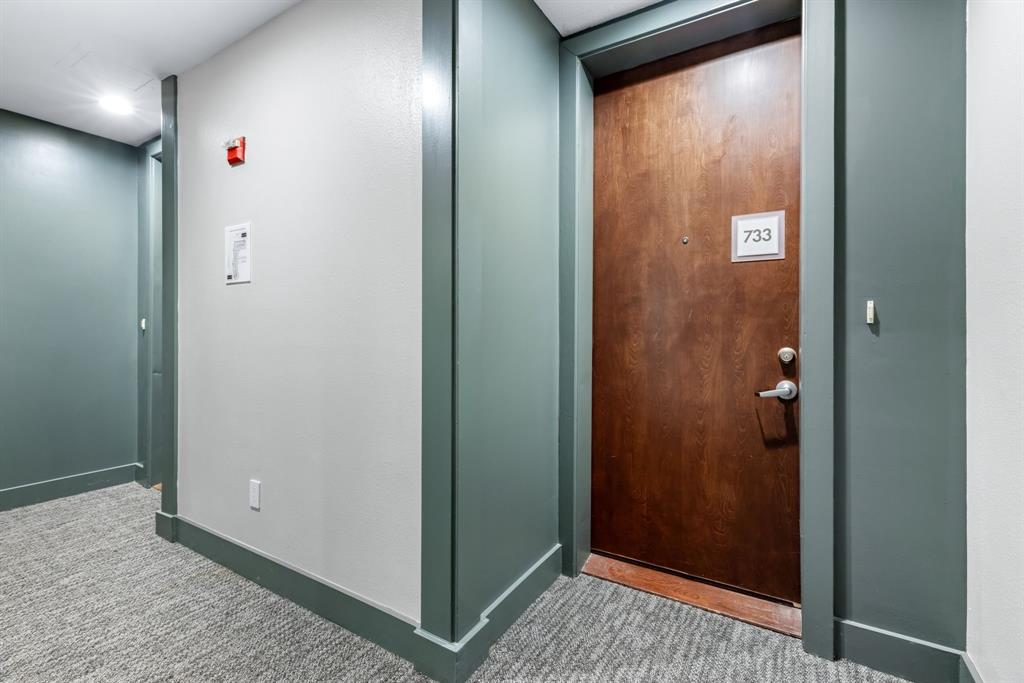 5055 Addison Circle 733