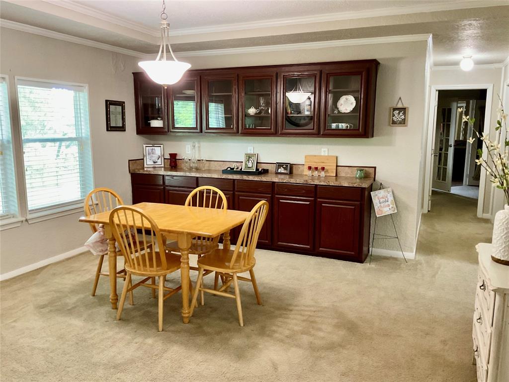 Falcon Crest - Residential