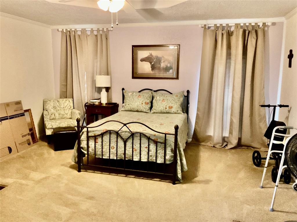 Falcon Crest - Residential