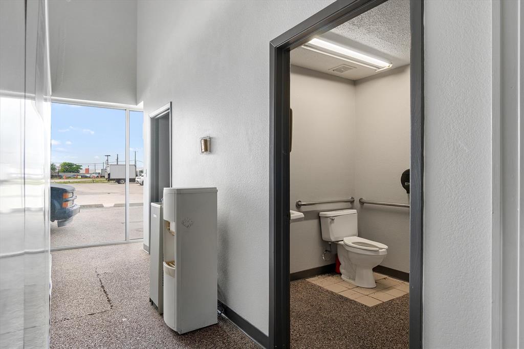 Terrell Rev - Commercial Sale