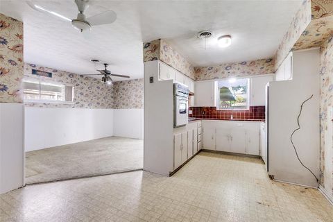 Tiny photo for 10623 Mccree Road, Dallas, TX 75238 (MLS # 21101825)