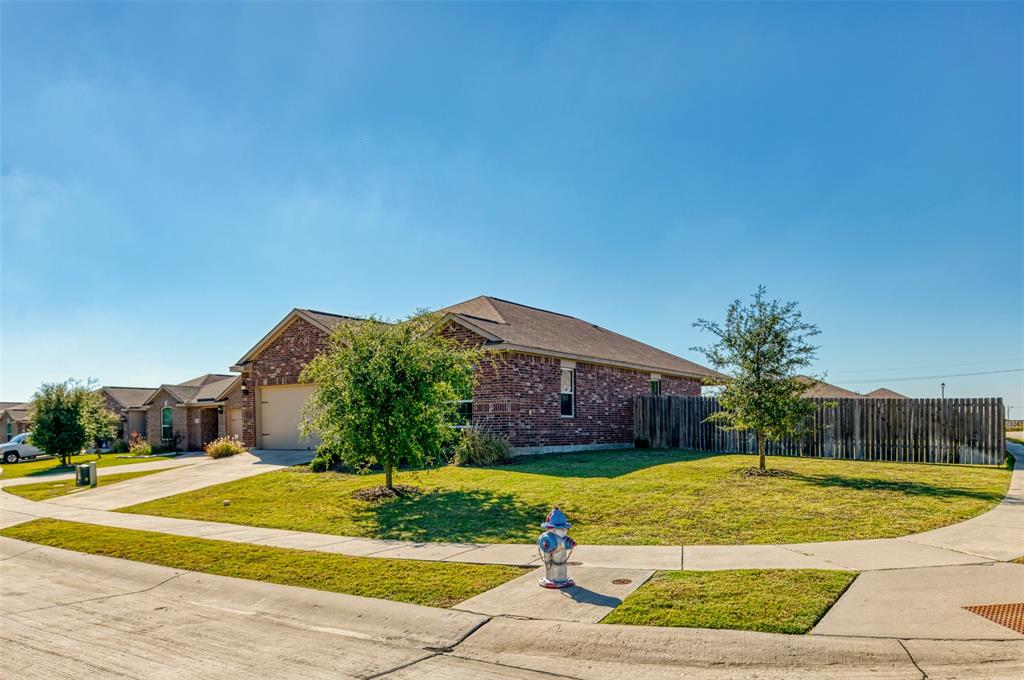 Cypress Bend 2 - Residential Lease