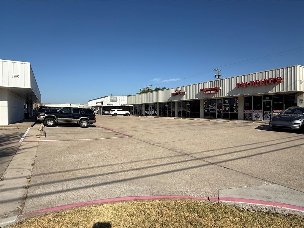 330 S Blue Mound Road