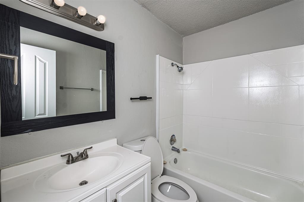 Couch J T Add - Residential Income