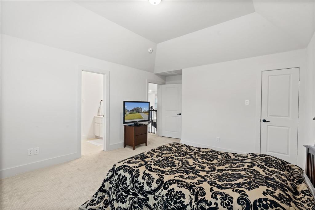 HIDDEN LAKES ESTATES - Residential