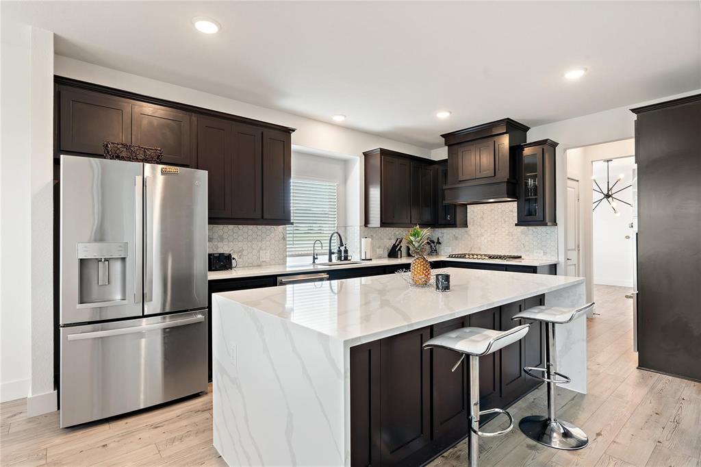 HIDDEN LAKES ESTATES - Residential