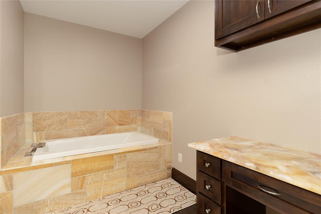 The Cascades - Residential