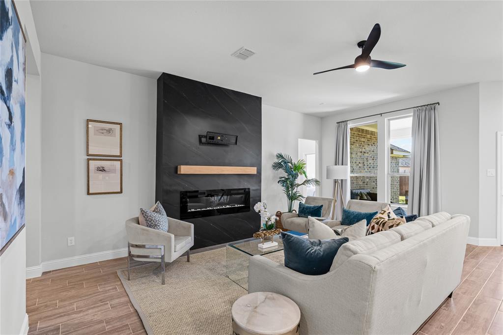 Morningstar Ph 4 Sec 8 - Residential