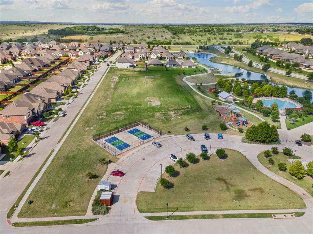 Morningstar Ph 4 Sec 8 - Residential