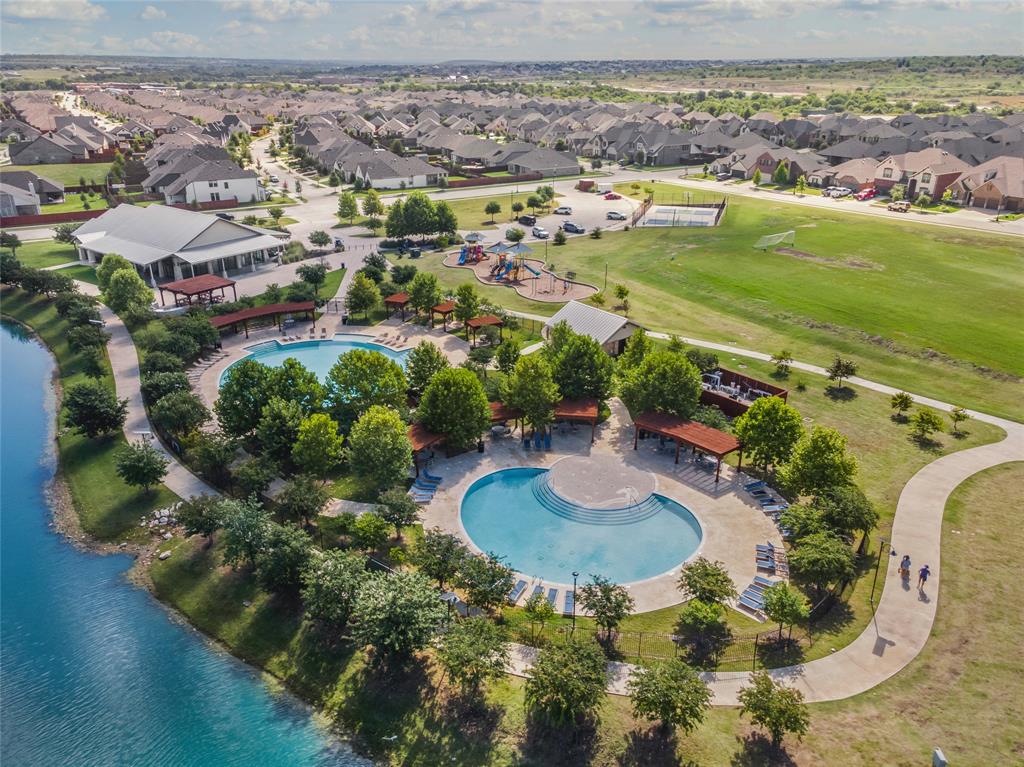 Morningstar Ph 4 Sec 8 - Residential