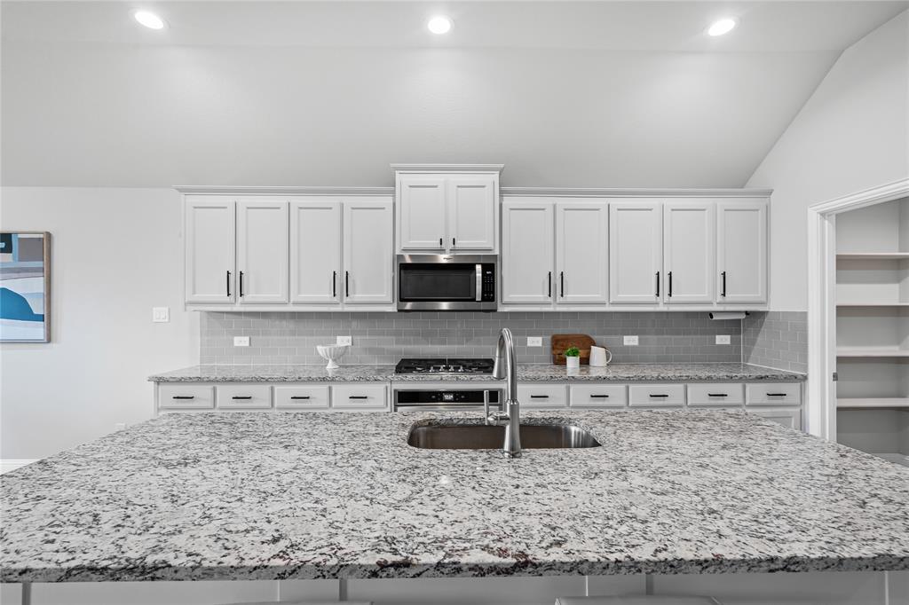 Morningstar Ph 4 Sec 8 - Residential