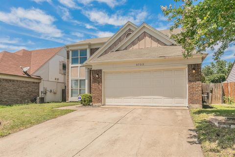 3733 River Birch Road Fort Worth TX 76137