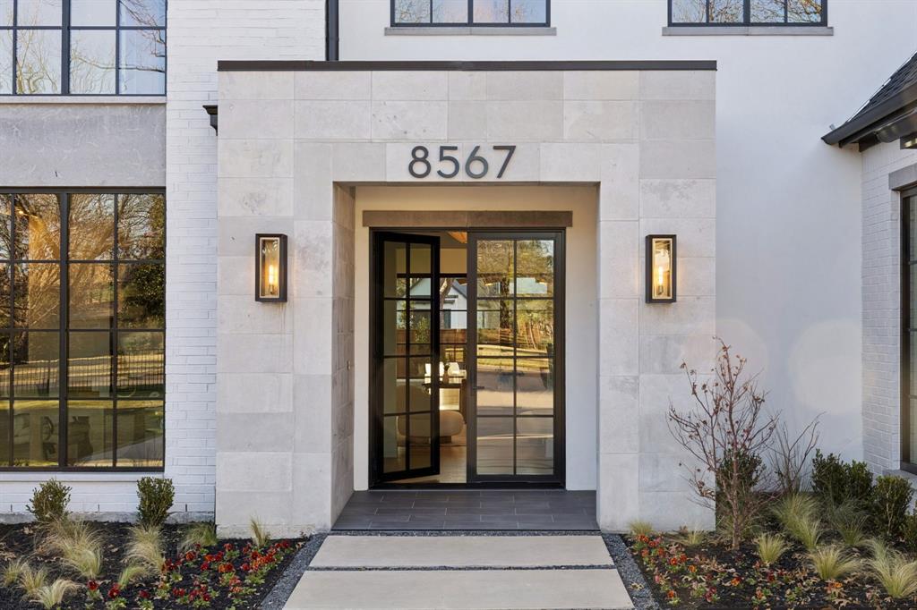 8567 Santa Clara Drive