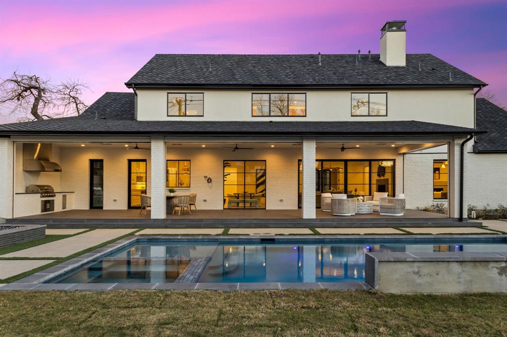 FOREST HILLS - Residential