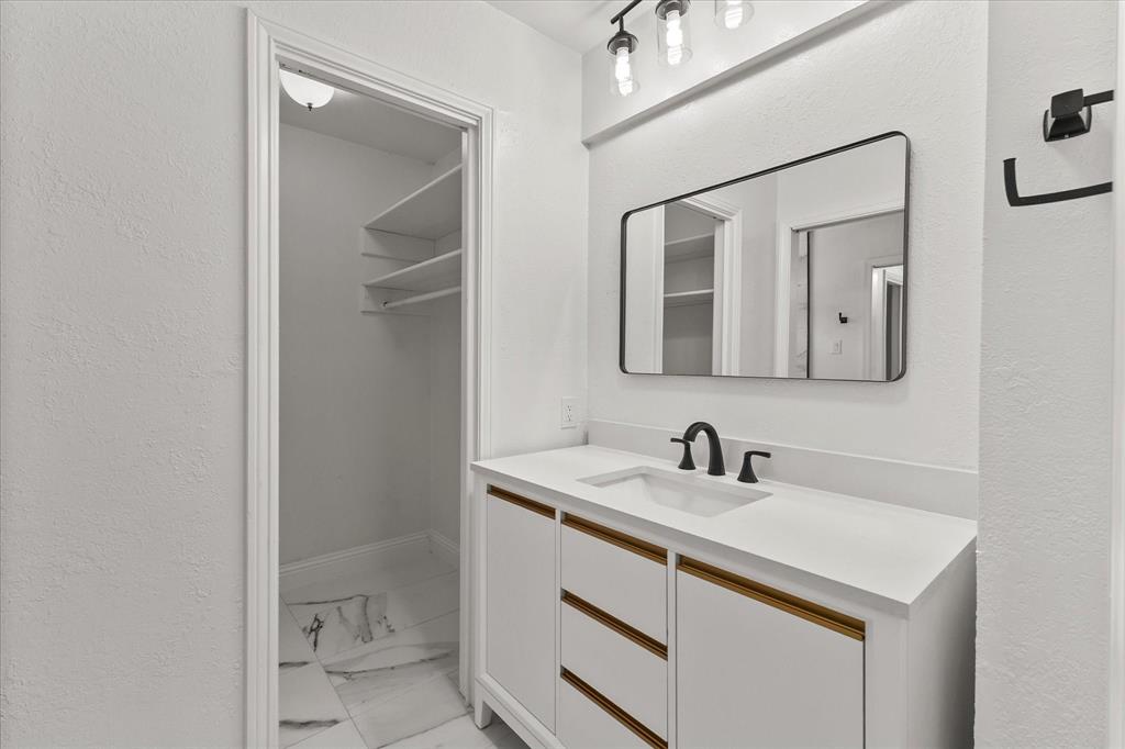 Braeburn Glen - Residential