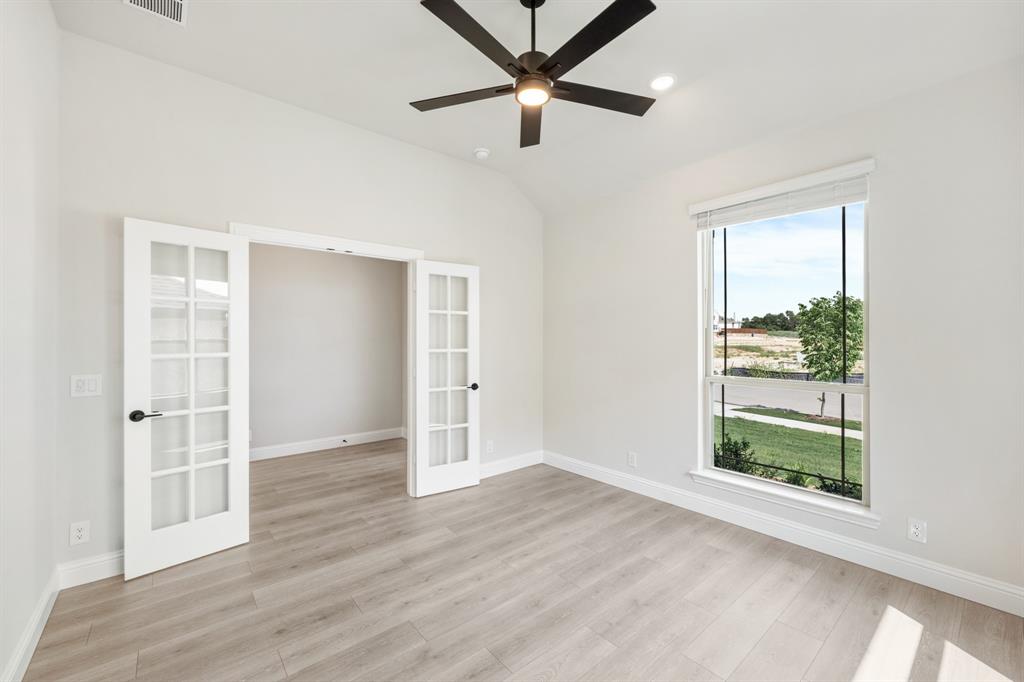 The Lakes at Parks of Aledo - Residential