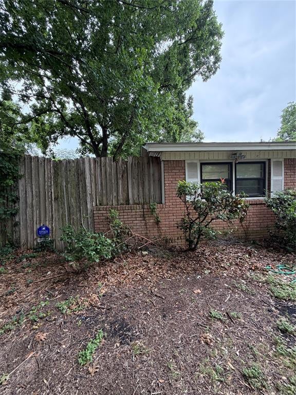 2324 Oak Cliff Drive