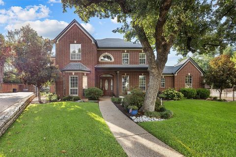 Photo of 3 Katie Court, Mansfield, TX 76063 (MLS # 21239174)