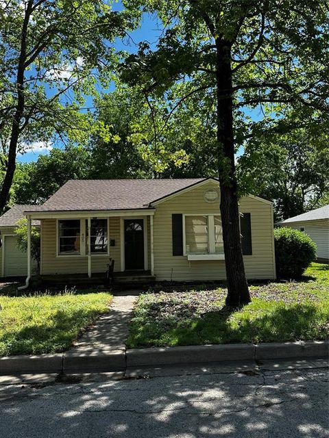 405 Davis Street Weatherford TX 76086