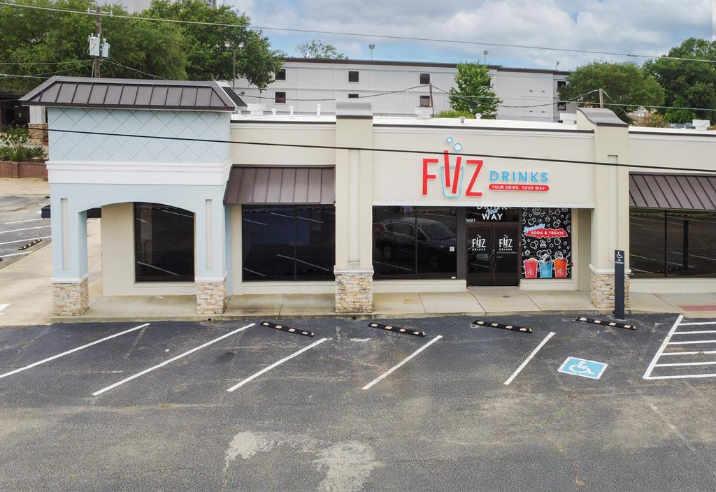 na - Commercial Lease