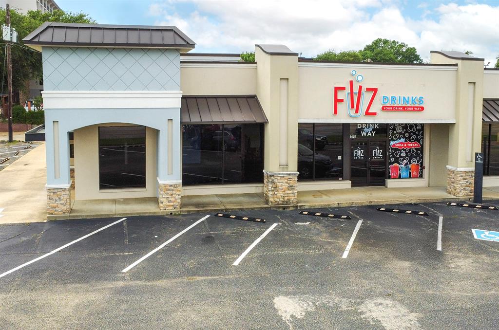 na - Commercial Lease