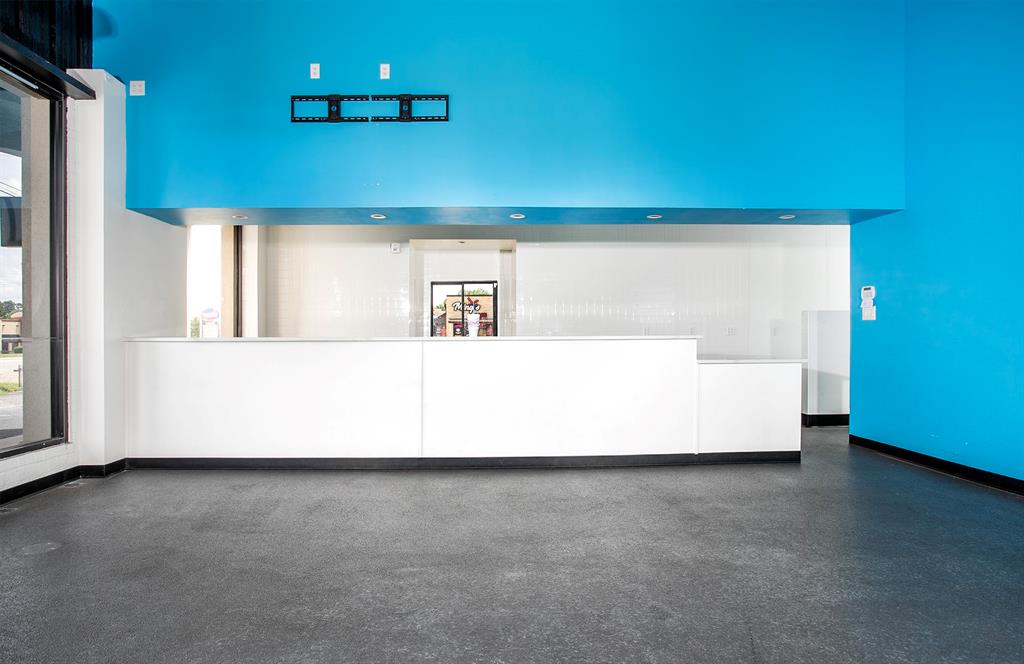 na - Commercial Lease