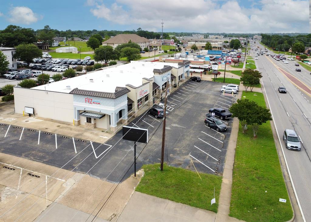 na - Commercial Lease