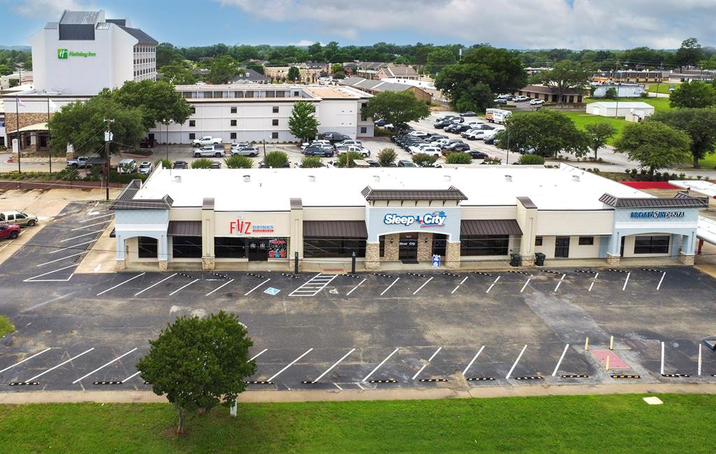 na - Commercial Lease