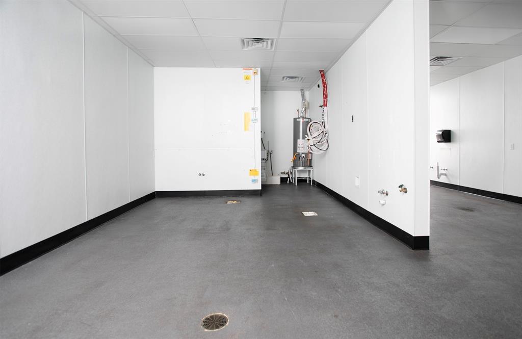 na - Commercial Lease