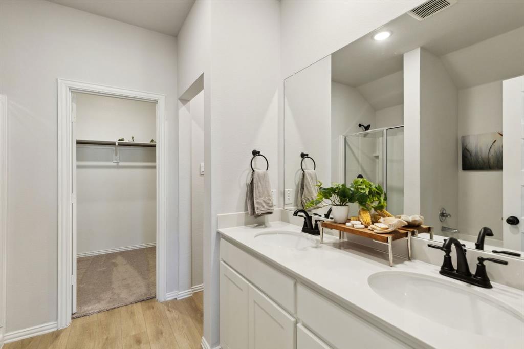 Rolling Ridge - Residential