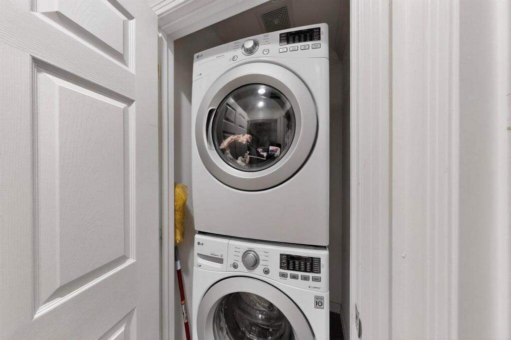 Caruth Hills 04 Instl - Residential