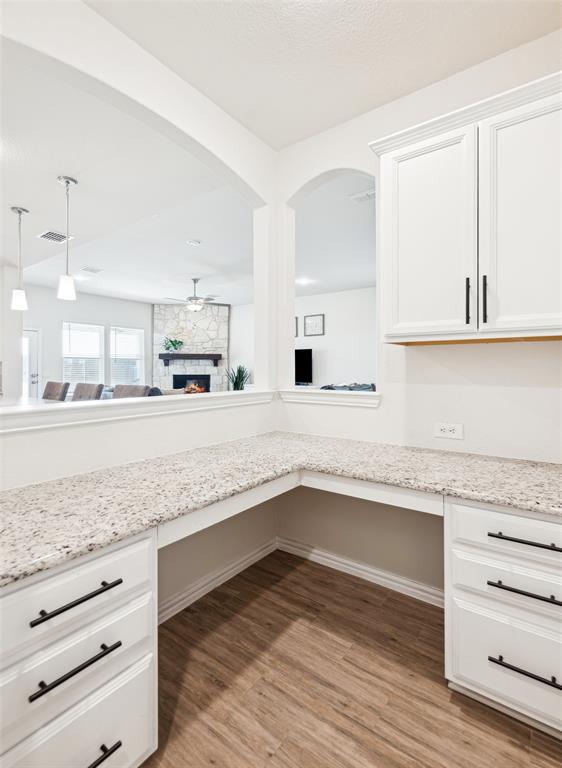 Fort Worth, Texas 76052, United States, 5 Bedrooms Bedrooms, ,3 BathroomsBathrooms,Residential,Pending,112192