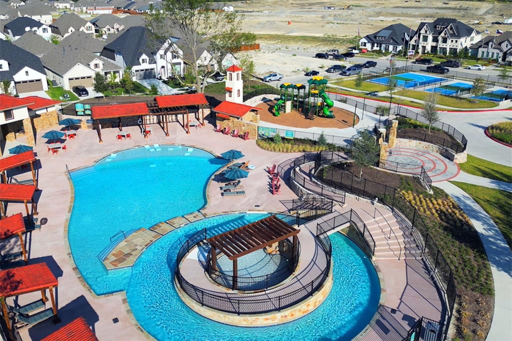 Monterra - Residential