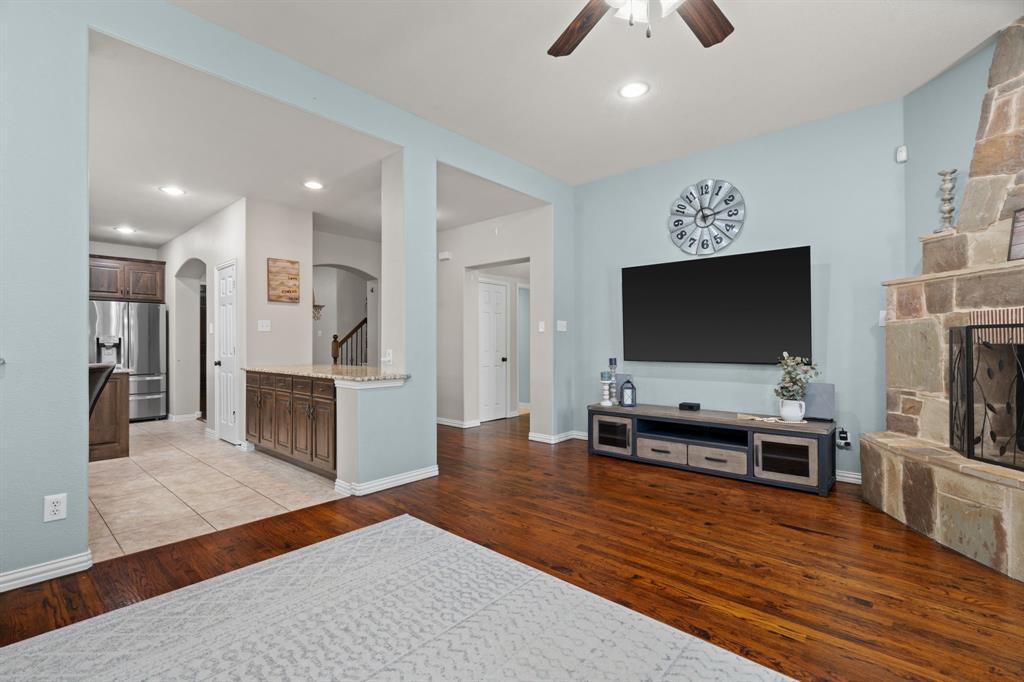 Bandera Add - Residential