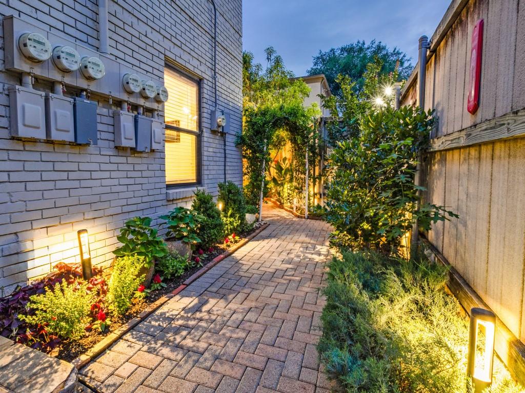 Westbury Park Condo - Residential