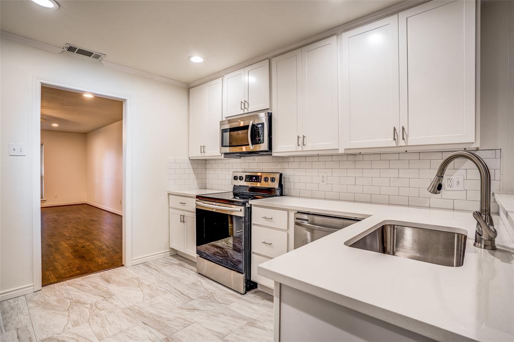 Crest Meadow Estates - Residential