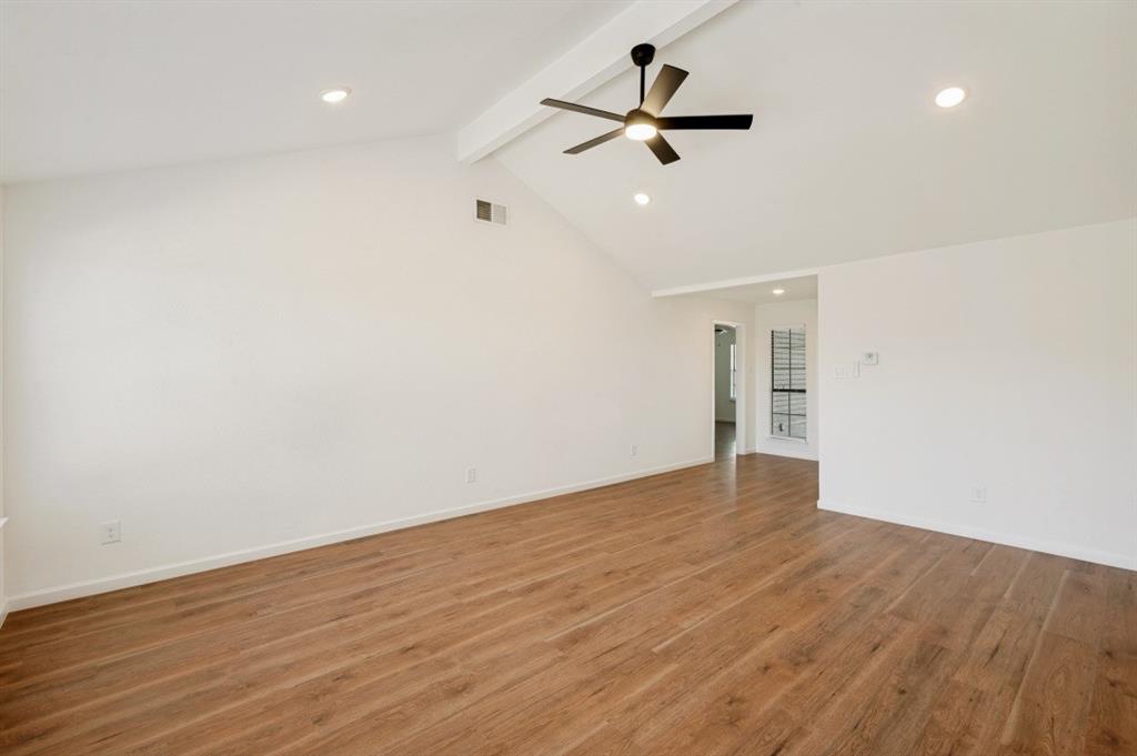 1637 Crosshaven Drive