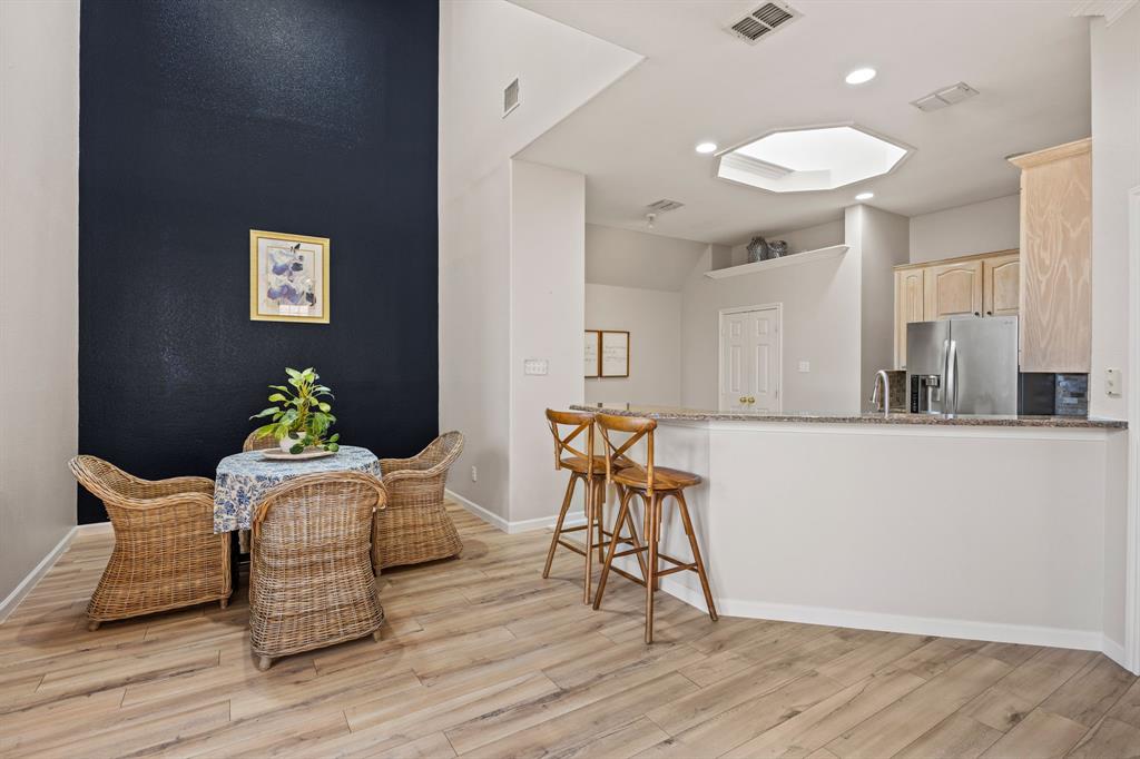 Villas Of Beacon Hill Stonecreek Village - Residential