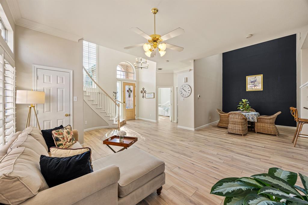 Villas Of Beacon Hill Stonecreek Village - Residential