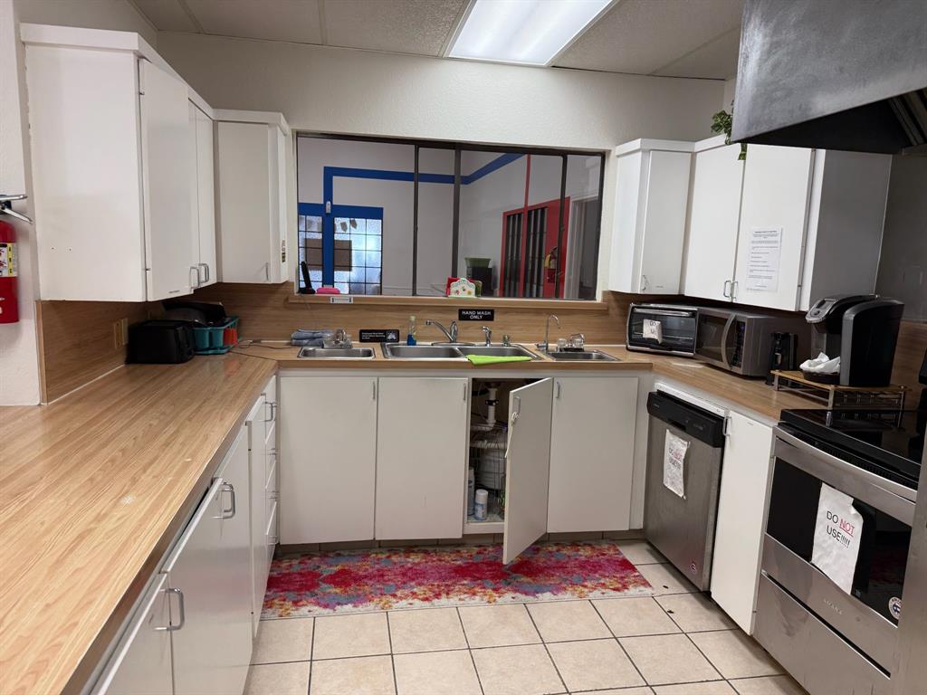 Degroot Alma Road Add - Commercial Sale