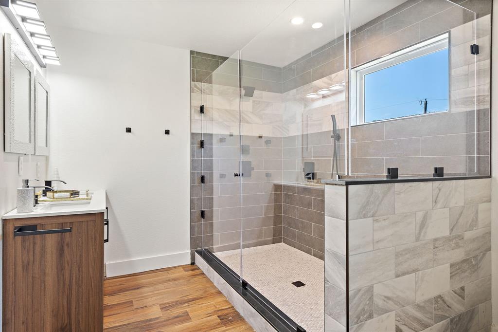 Glen Hills - Residential