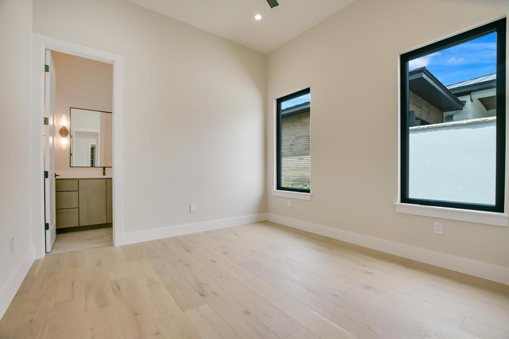 Applehead Island - Residential