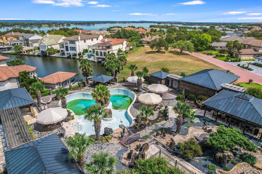 Applehead Island - Residential