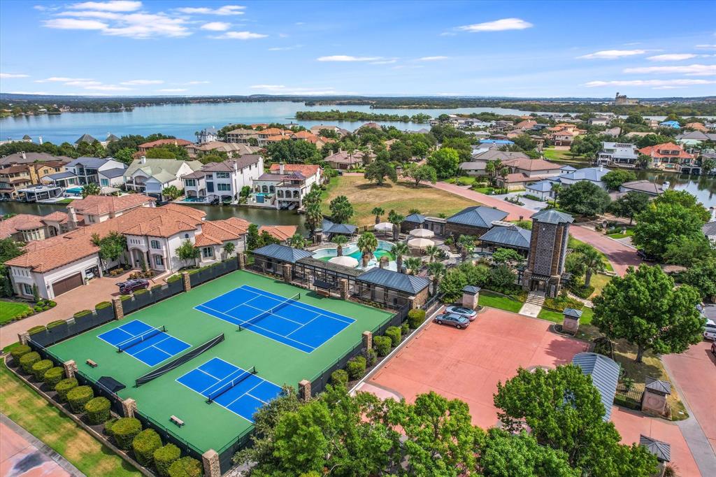 Applehead Island - Residential