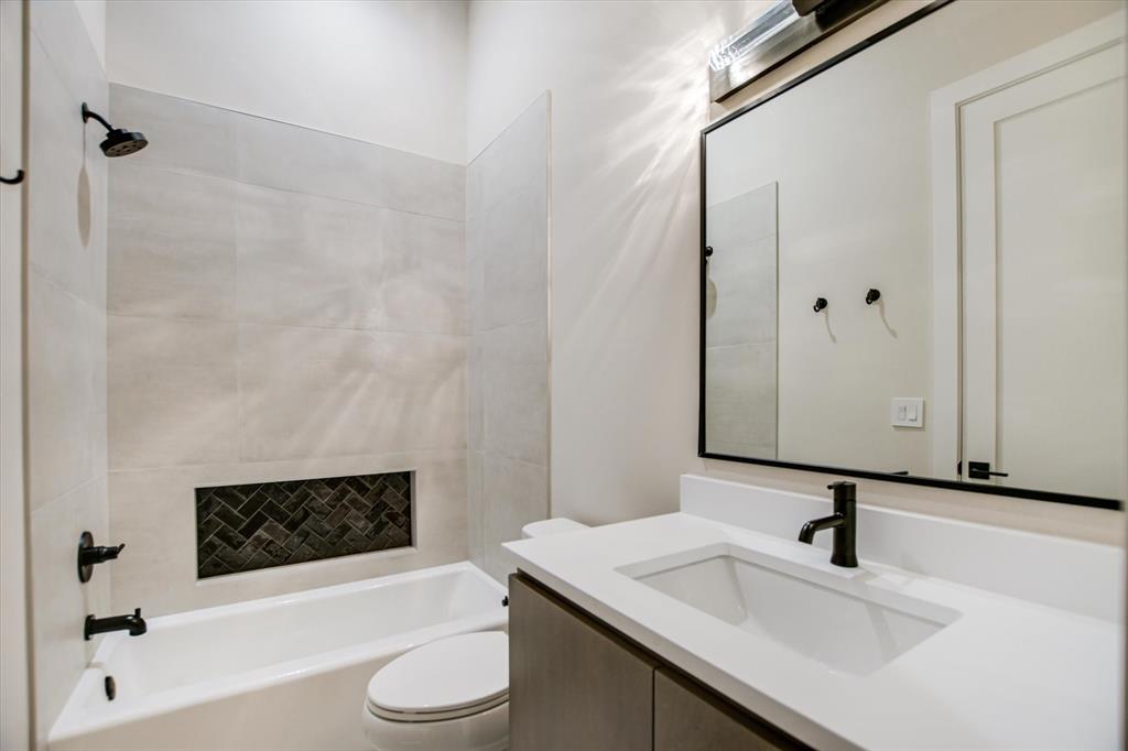 Applehead Island - Residential