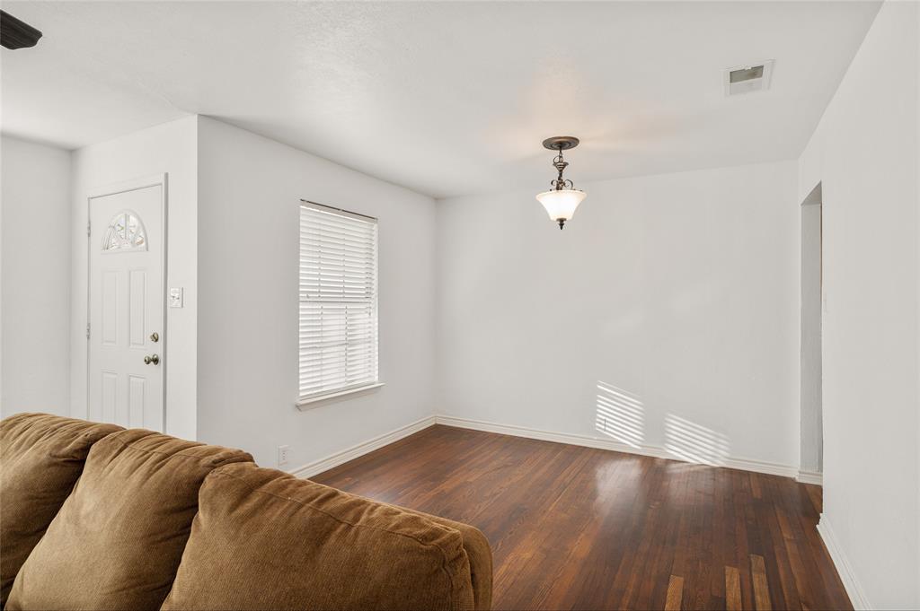 Bucks Raymond E 2nd Add - Residential